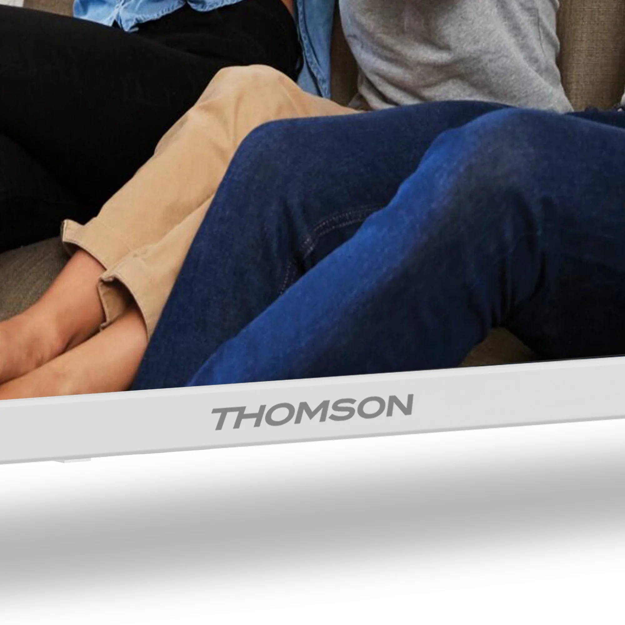 Google TV UHD Side Feet - Image 112