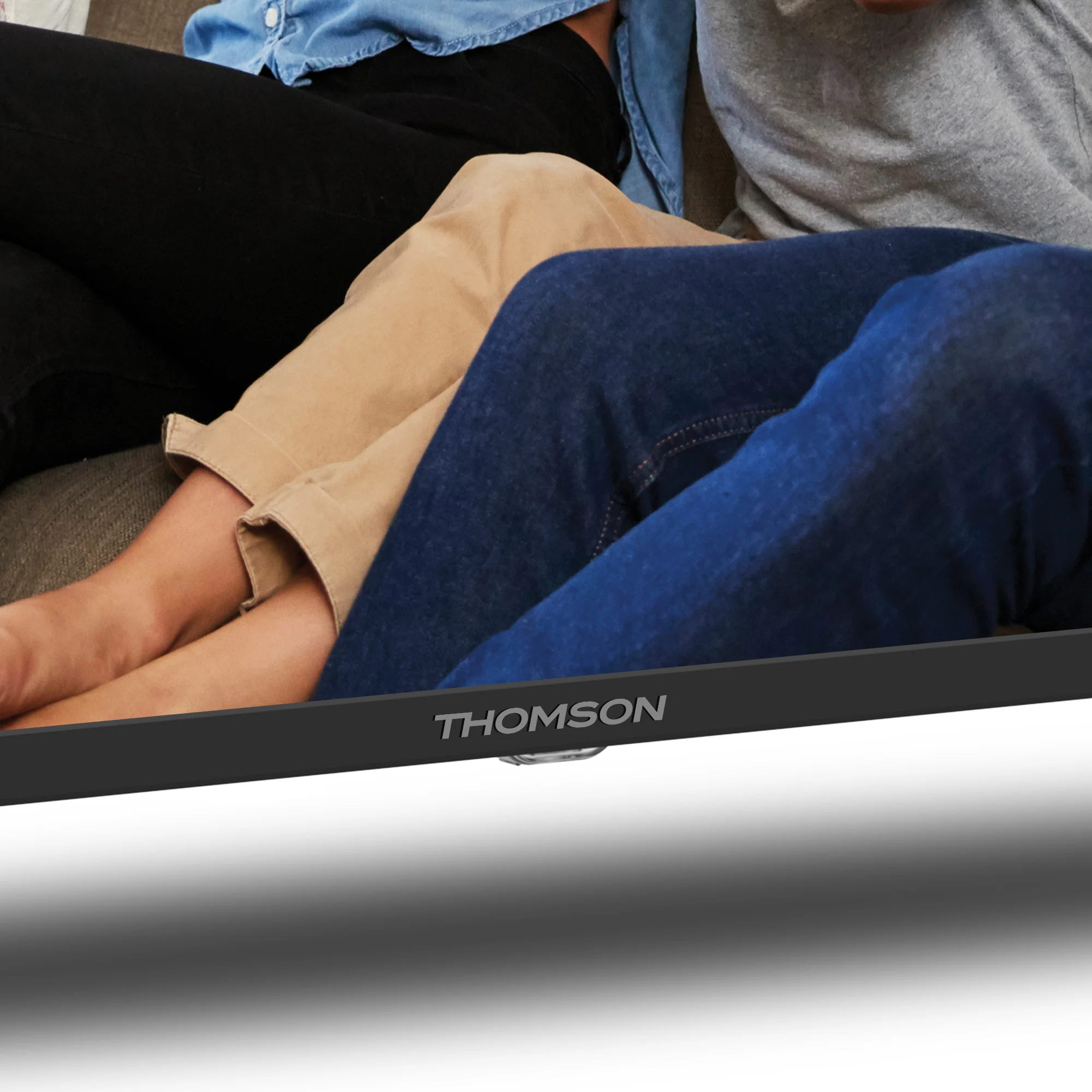 Google TV UHD Side Feet - Image 58